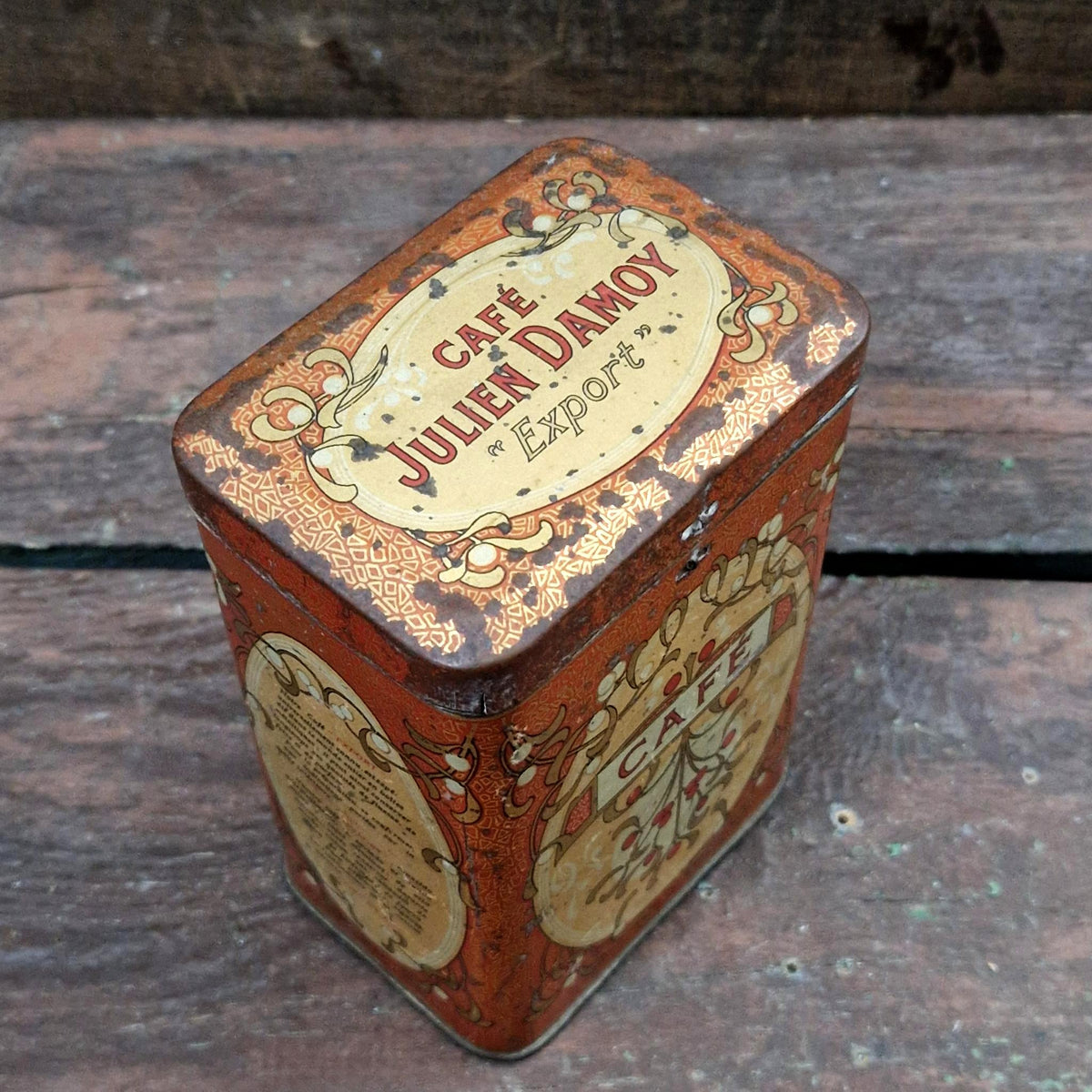 Lithographed tin box "Café Julien Damoy"