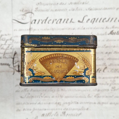 Lithographed tin box "Geslot & Voreux Biscuits"