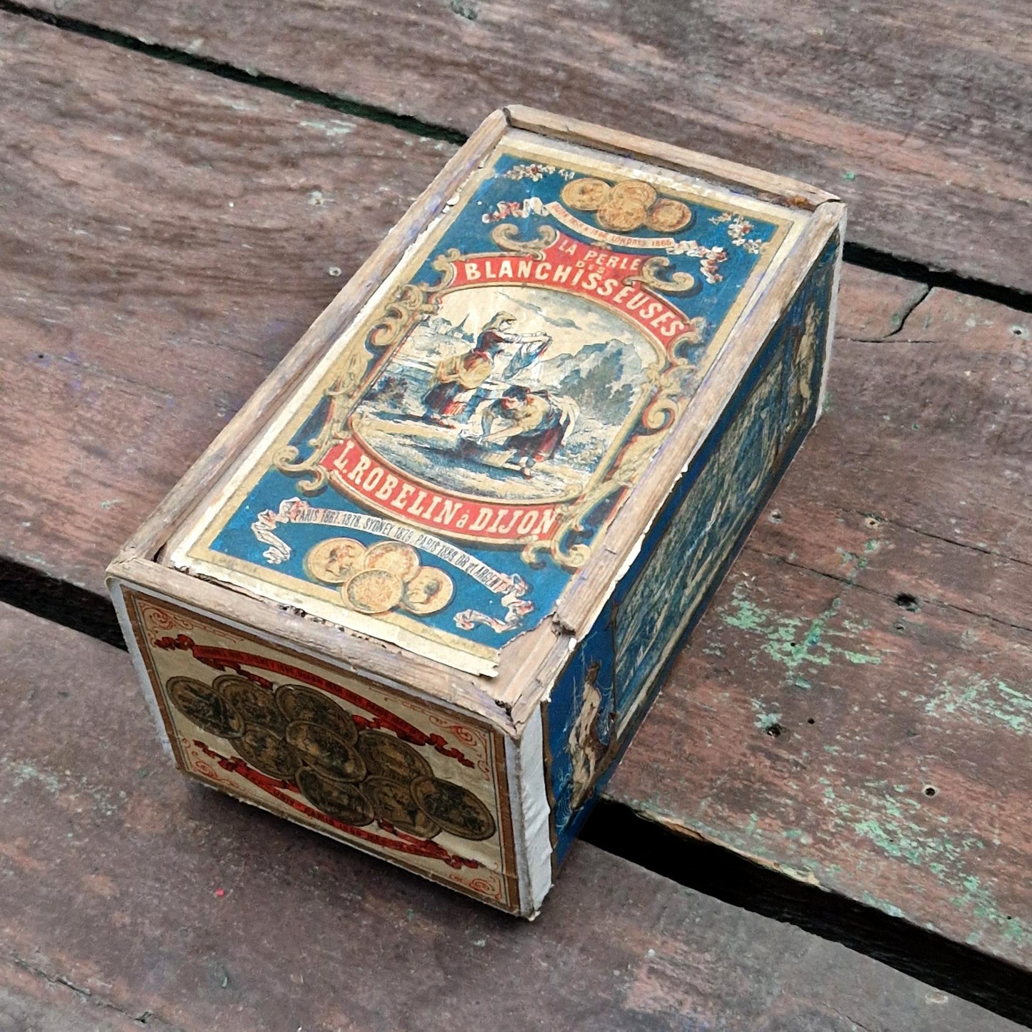 Rare Box "The Laundresses' Pearl" - L. Robelin