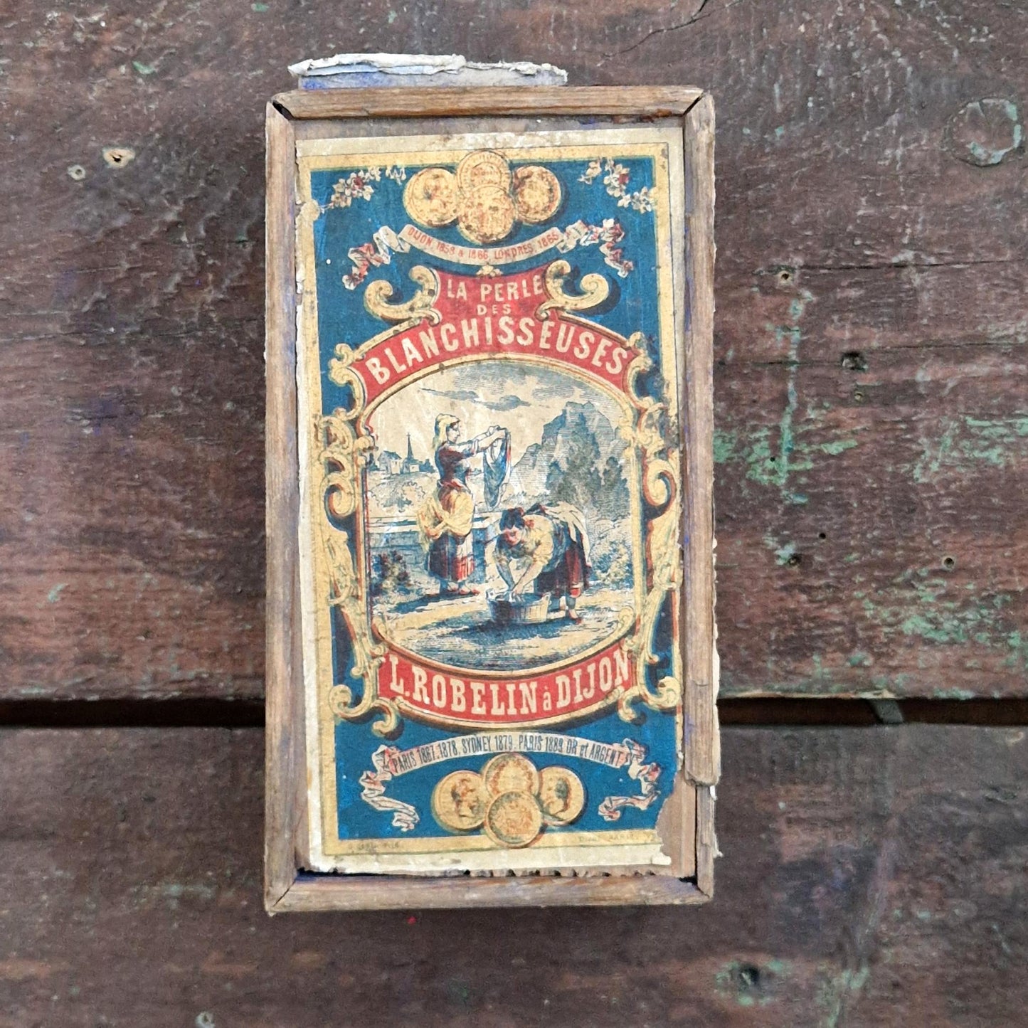 Rare Box "The Laundresses' Pearl" - L. Robelin