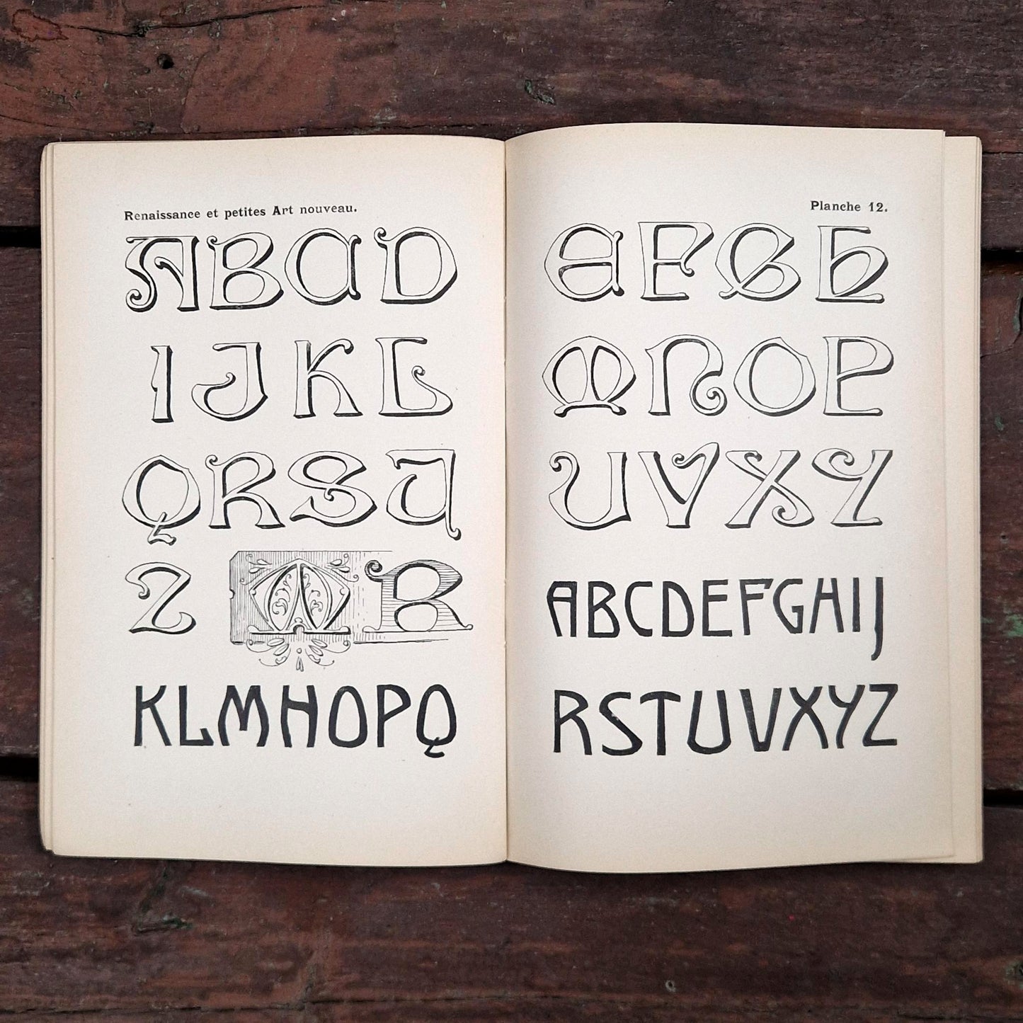 Roret Encyclopedia - "The Letter Painter - Attributes, Coats of Arms, Ciphers"