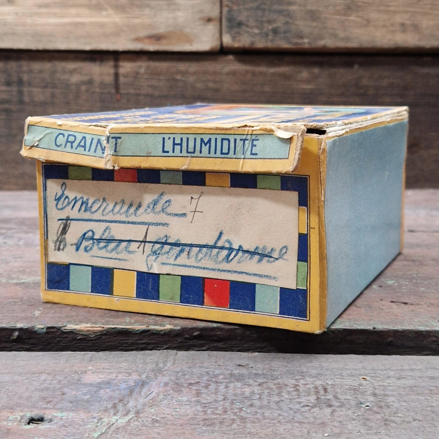 Box of "L'Alsacienne - Yellow Green" dye (15 sachets)