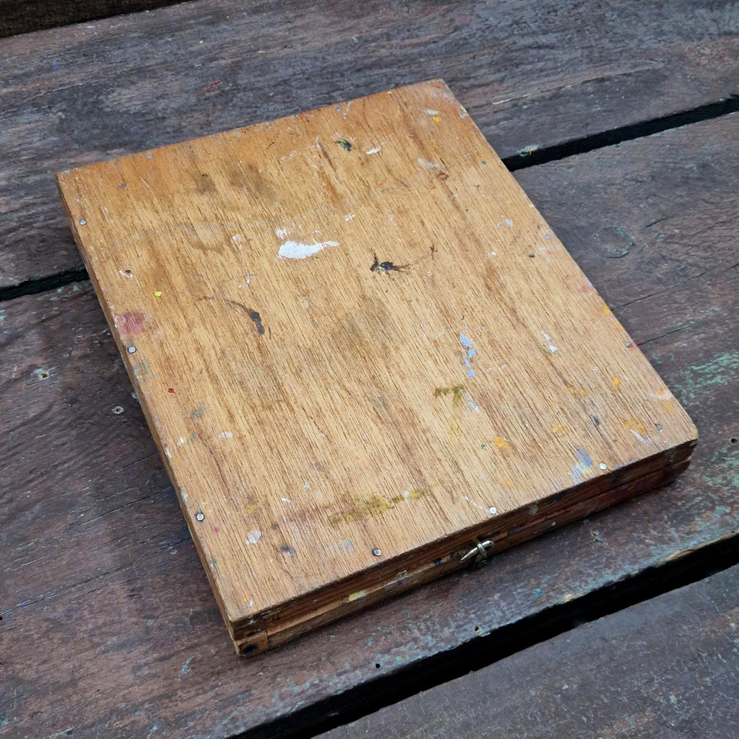 Wooden artist's box - Mixing palette