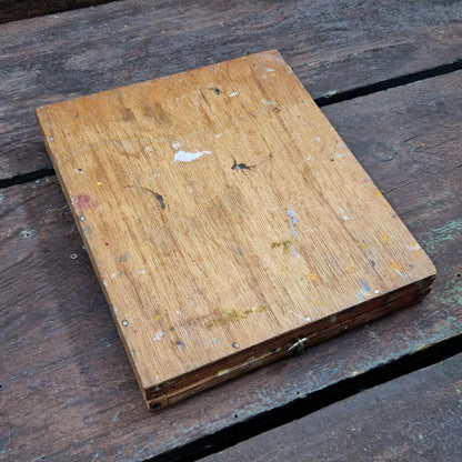Wooden artist's box - Mixing palette