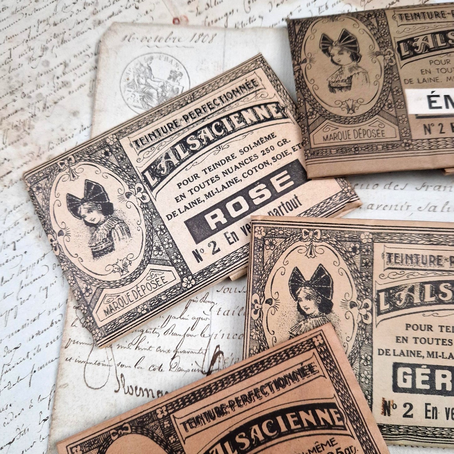 Lot de 8 sachets de teinture différentes "L’Alsacienne"
