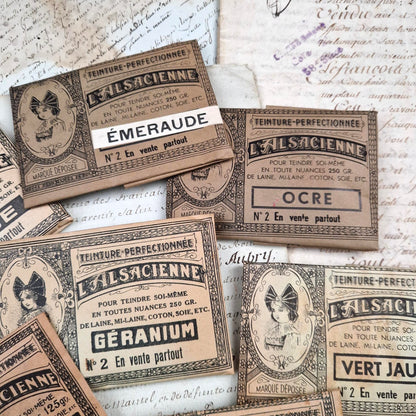 Lot de 8 sachets de teinture différentes "L’Alsacienne"