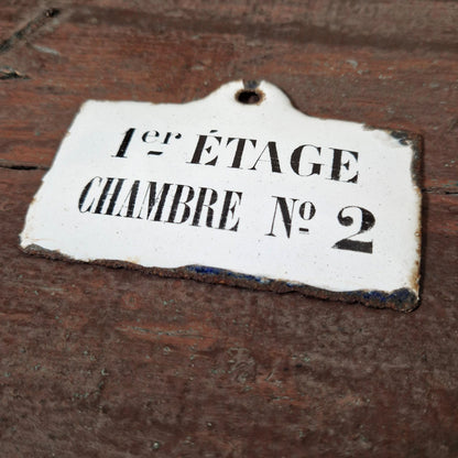 Plaque émaillée ancienne « 1er Étage Chambre n° 2 »