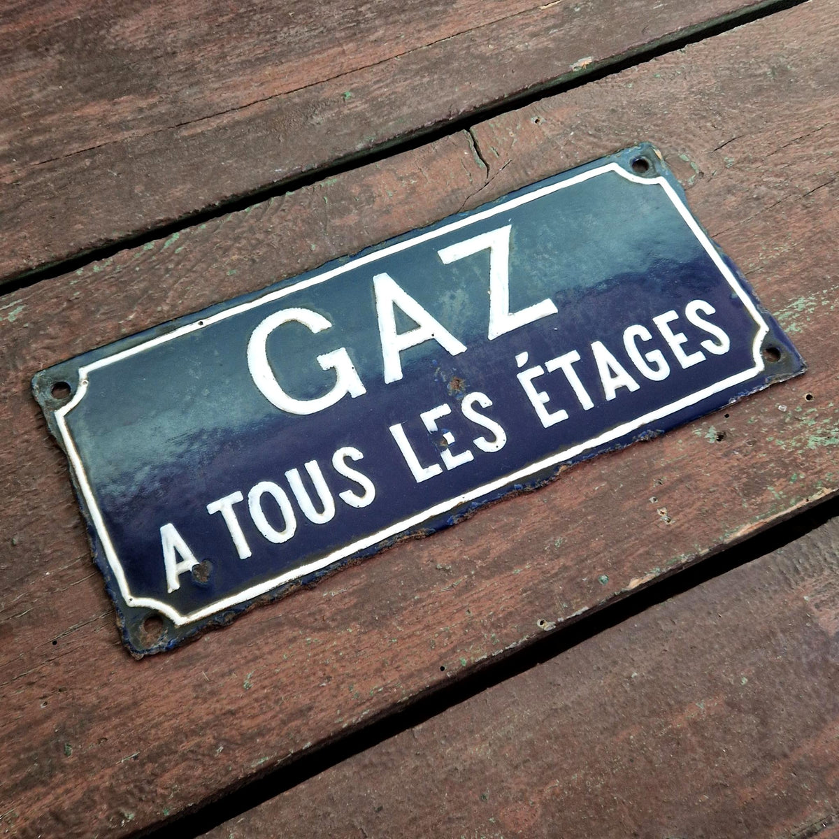 Plaque émaillée bleue « Gaz à tous les étages »