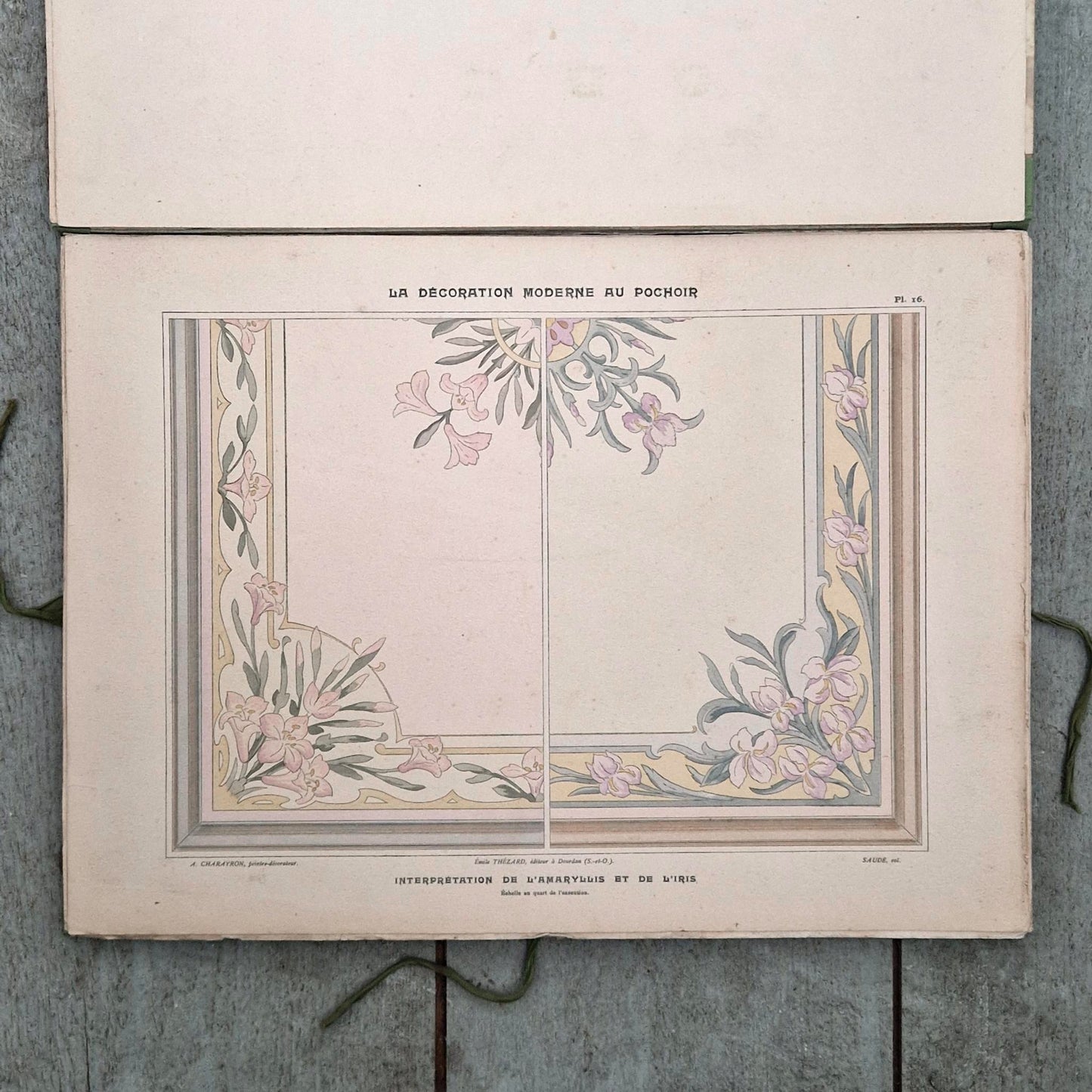 Recueil décoratif « La Décoration Moderne au Pochoir », Charayron & Durand