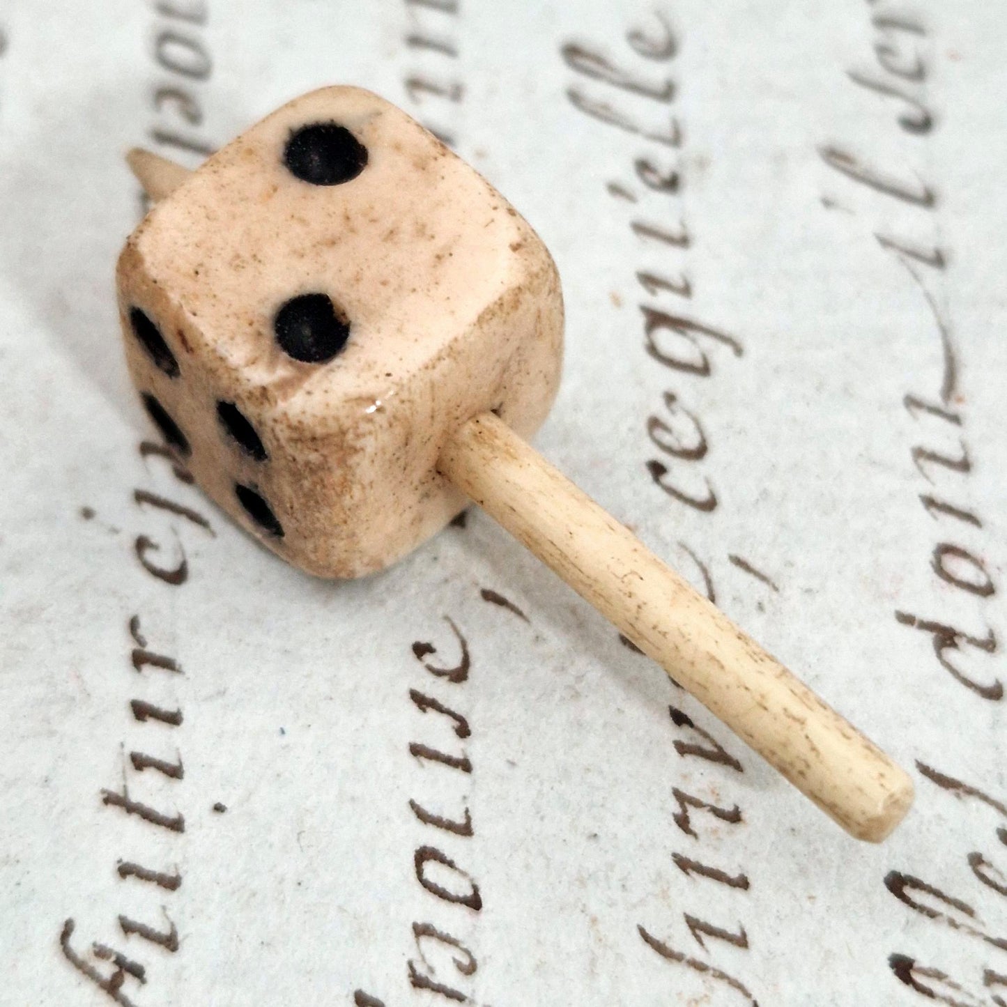 Ancien dé à toupie ou toton en Os - XIXe