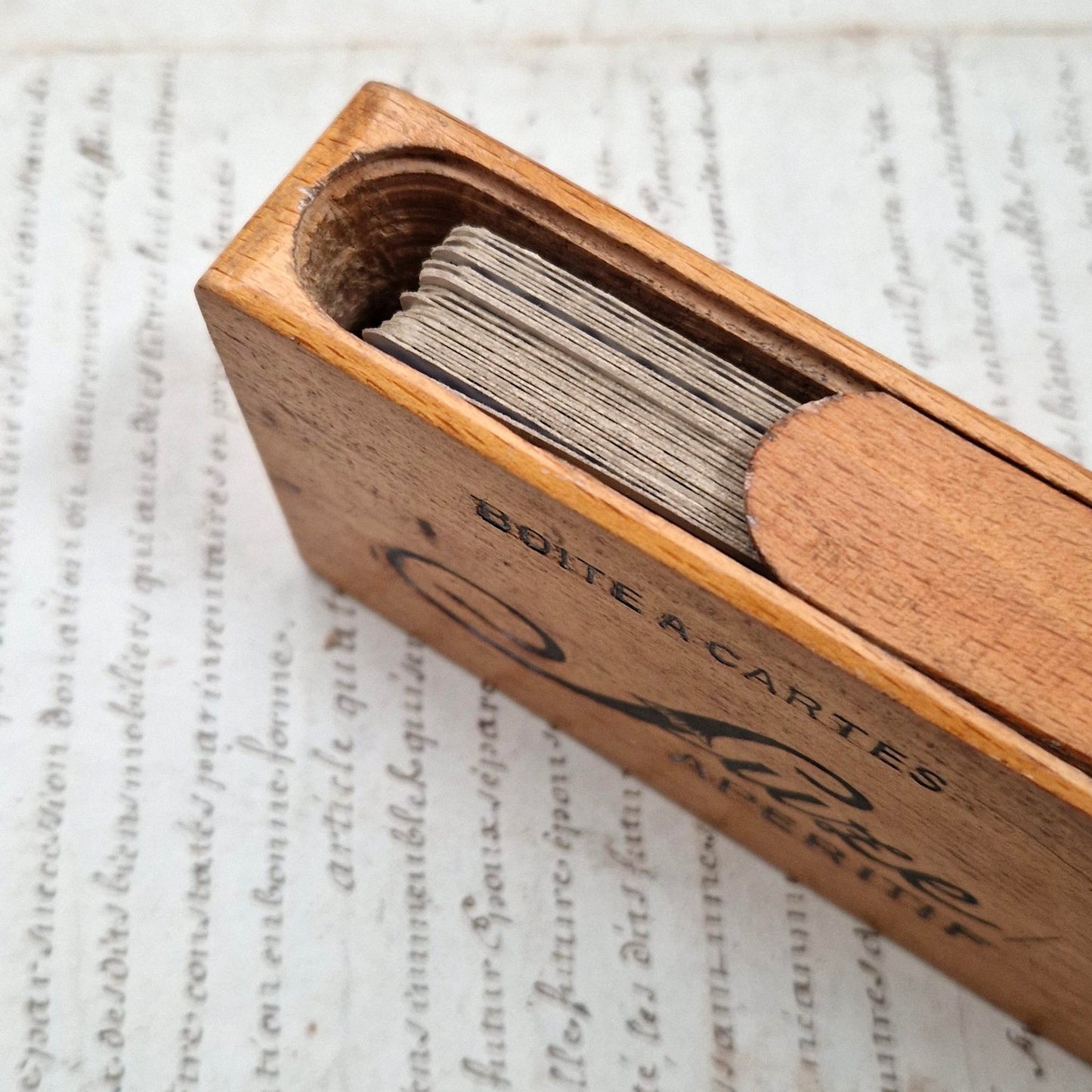 Boîte publicitaire « SUZE Apéritif » - boîte à cartes en bois