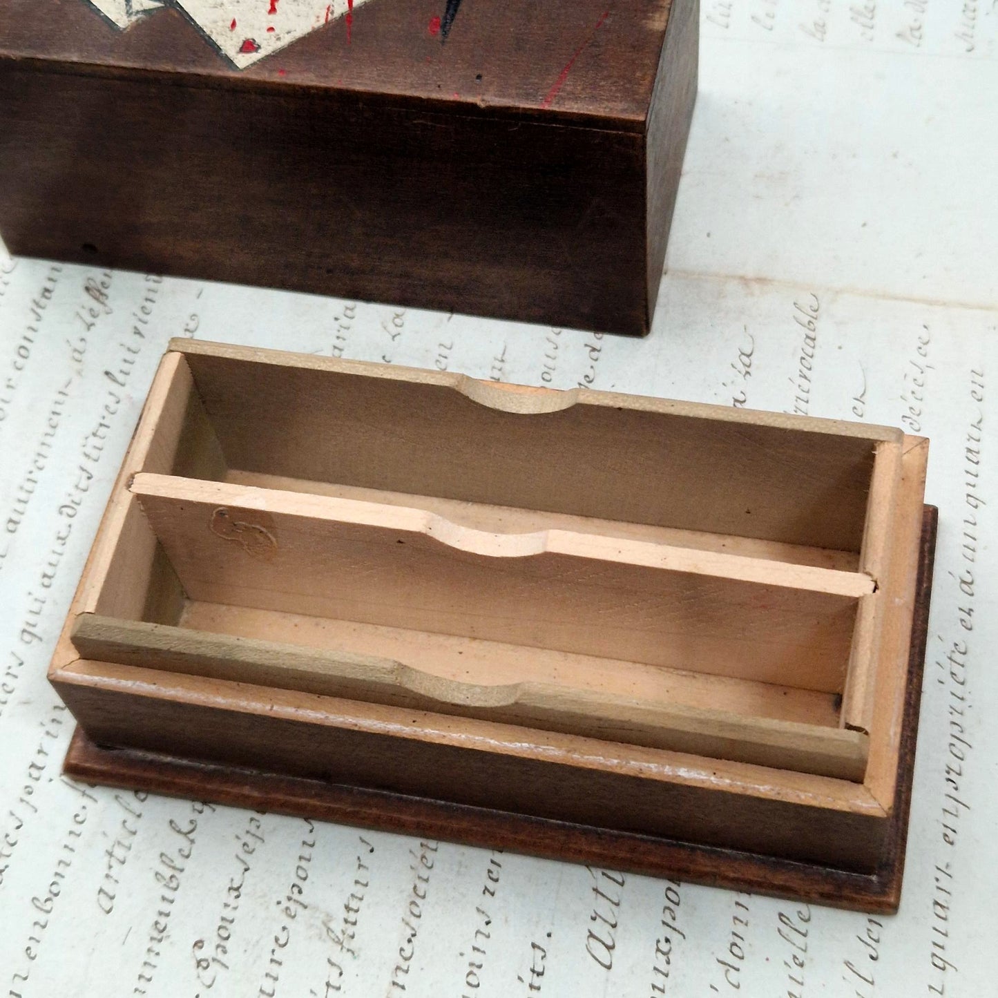 Boîte à jeux de cartes en bois peint « Cartes à jouer »