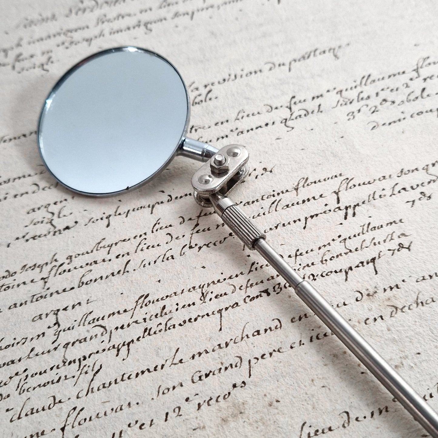 Miroir d’inspection télescopique à 360° - 21 à 72 cm