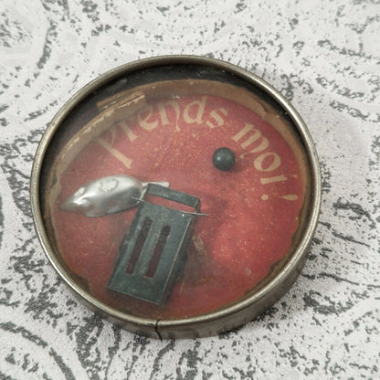 "Pick Me!" Mouse Puzzle - Circa 1900