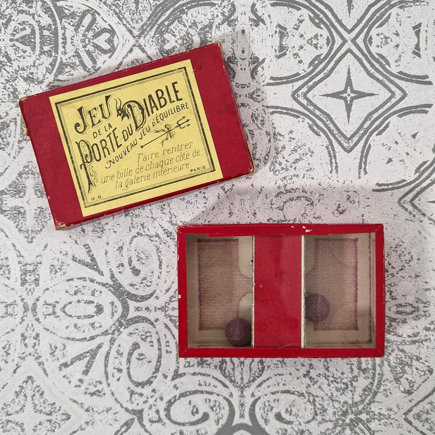 Ancien « Jeu de la Porte du Diable » - M.D Paris