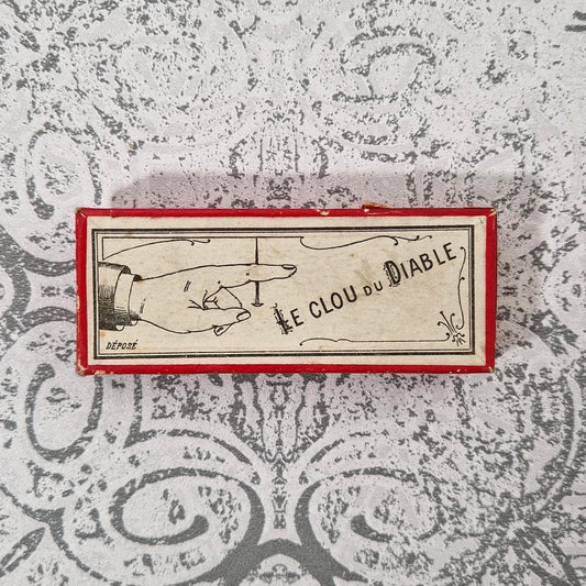 Farce attrape / Illusion « Le Clou du Diable » - Vers 1900