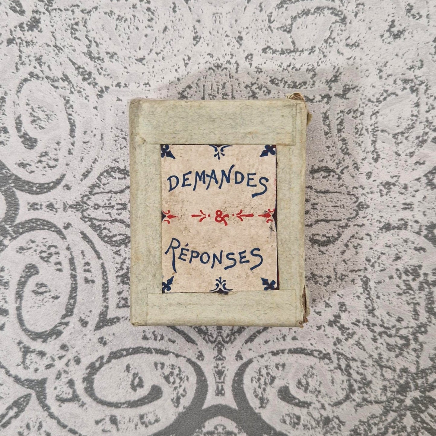 Jeu d'oracle ancien « Demandes & Réponses » - Vers 1900