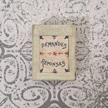 Jeu d'oracle ancien « Demandes & Réponses » - Vers 1900