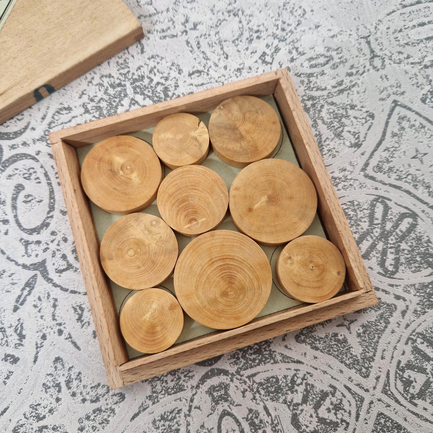 Antique game "Diabolical Palets" - Circa 1900