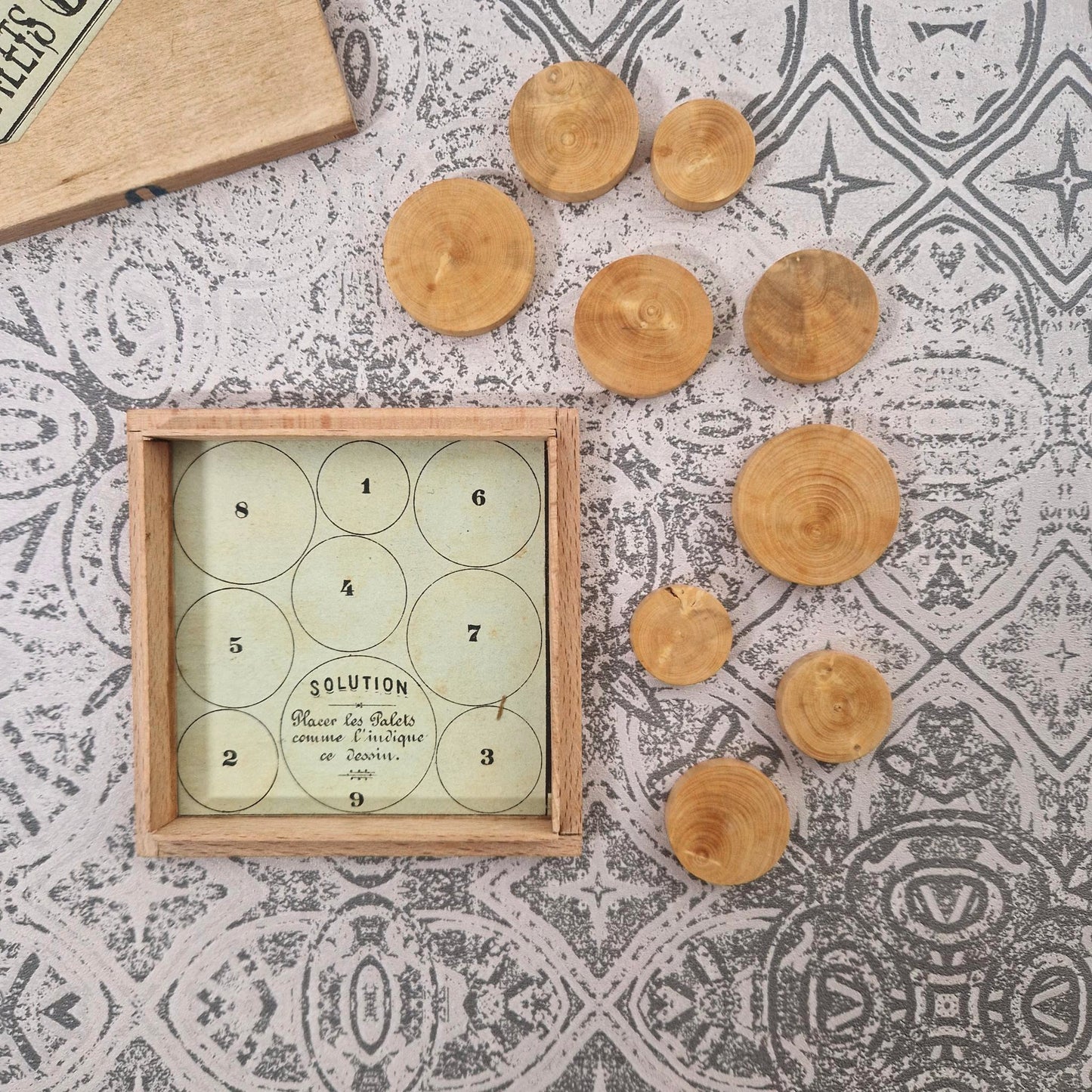 Antique game "Diabolical Palets" - Circa 1900