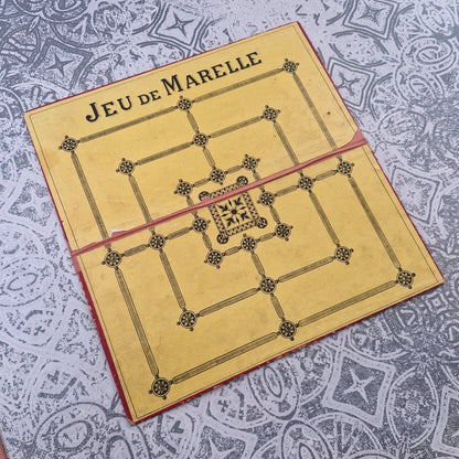 Plateau de “Jeu de stratégie militaire” - MD Paris