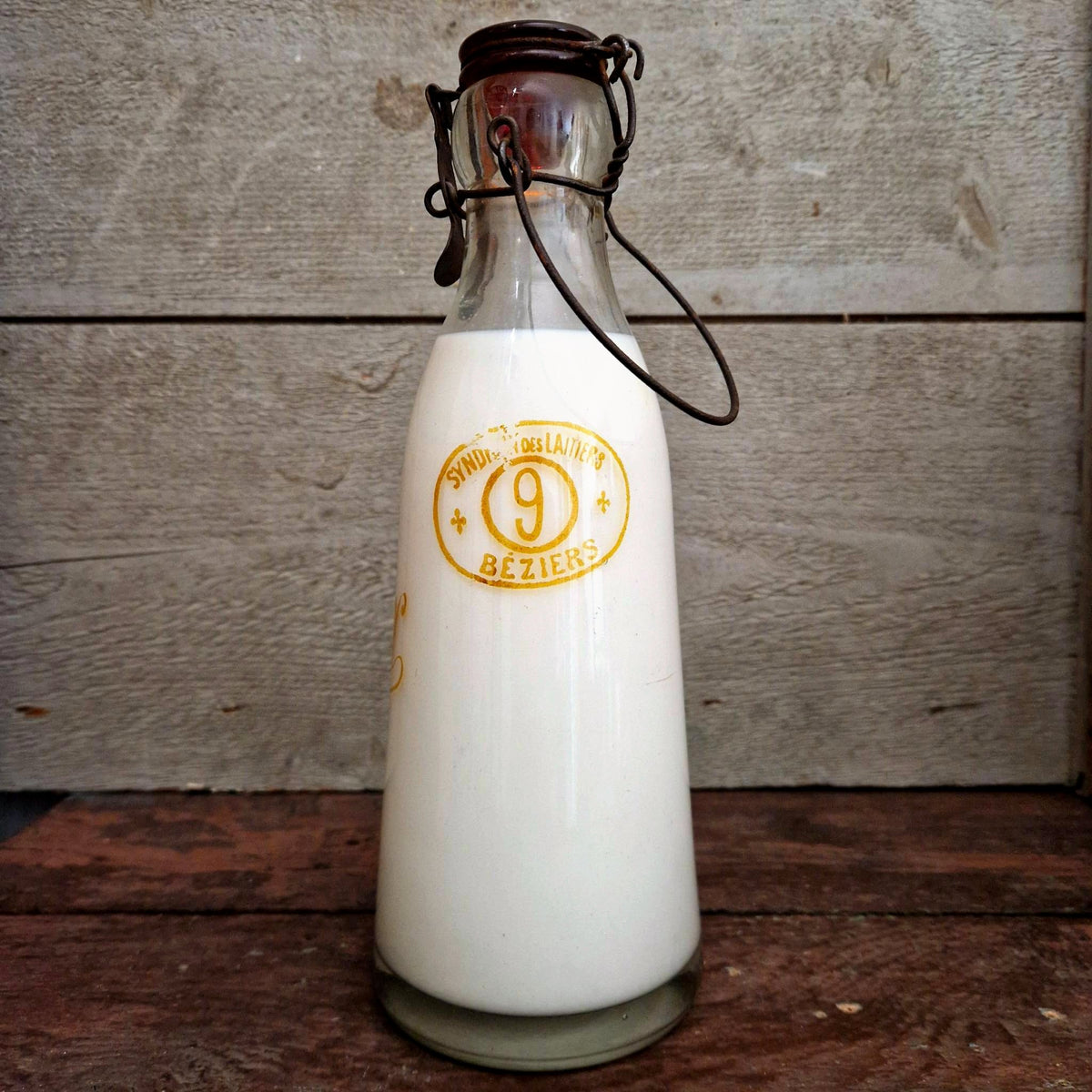 Bouteille de lait « H. Vigroux Béziers » - Début XXe