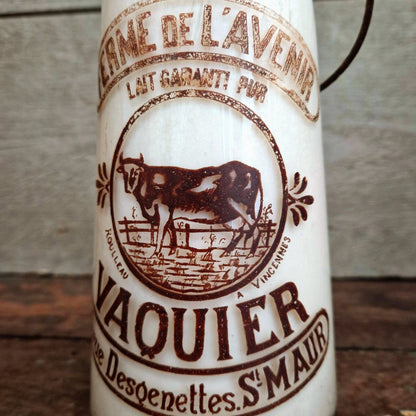 Antique milk bottle "Vaquier, Saint-Maur"