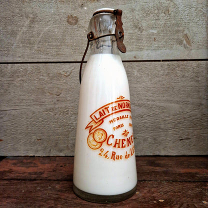 Ancienne bouteille «  Lait de Normandie, Paris »