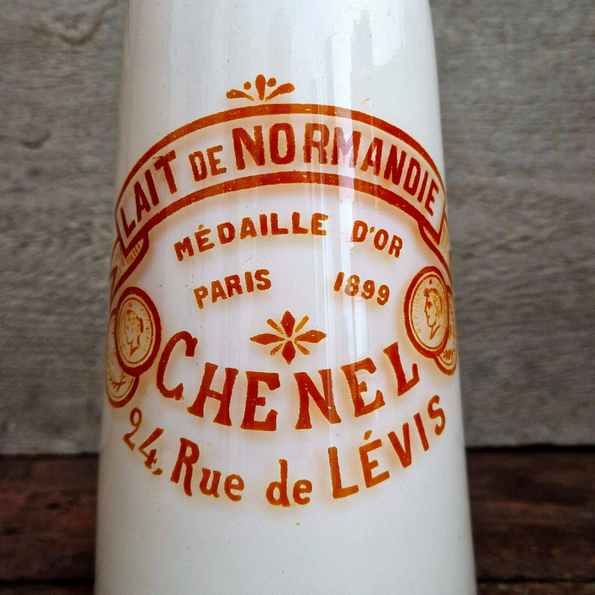 Ancienne bouteille «  Lait de Normandie, Paris »