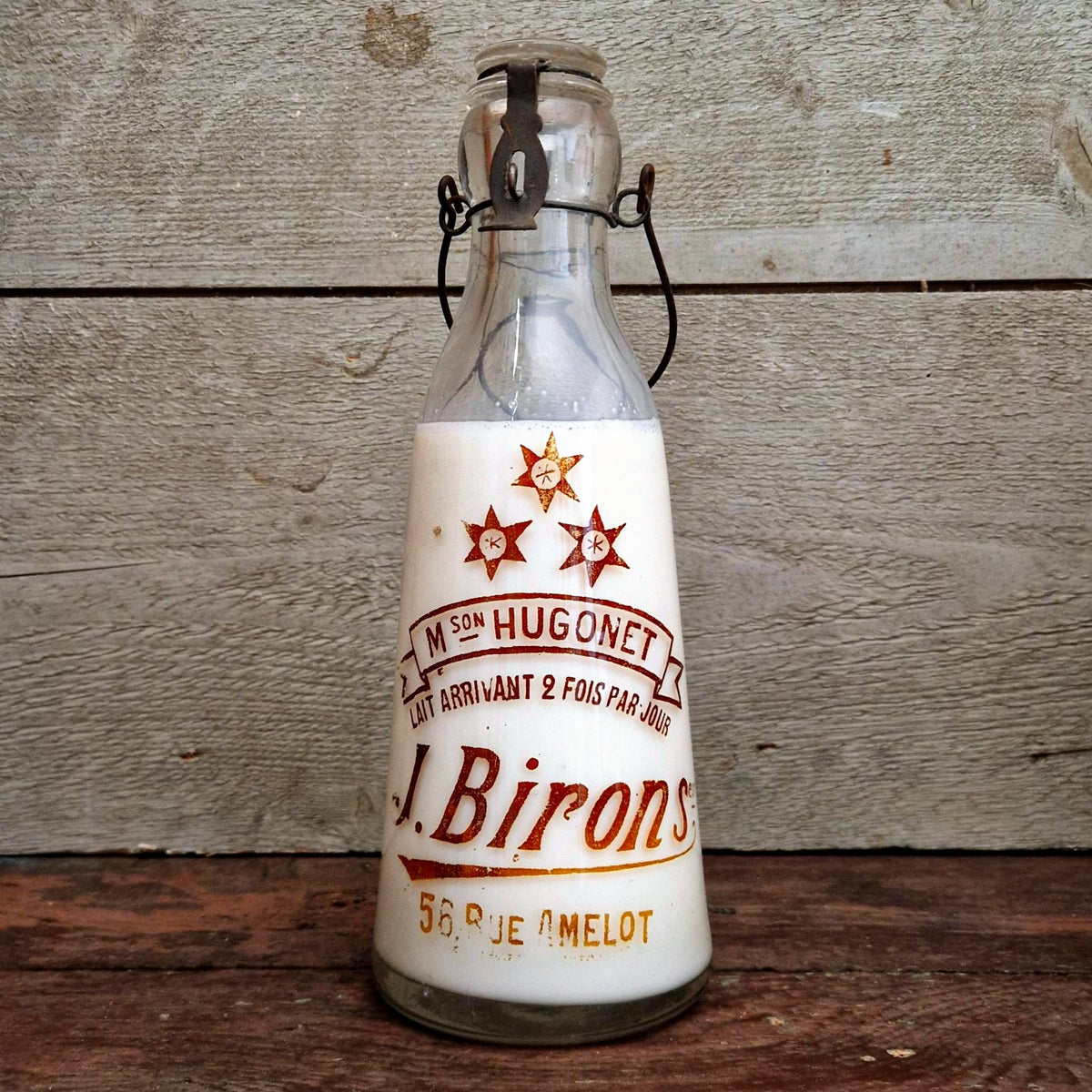 Bouteille de laiterie ancienne, « J. Birons Paris »