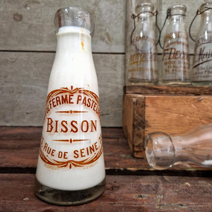 Bouteille de lait pasteurisé « Bisson,  Paris »