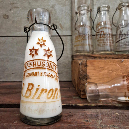 Ancienne bouteille de lait « J. Birons » Paris