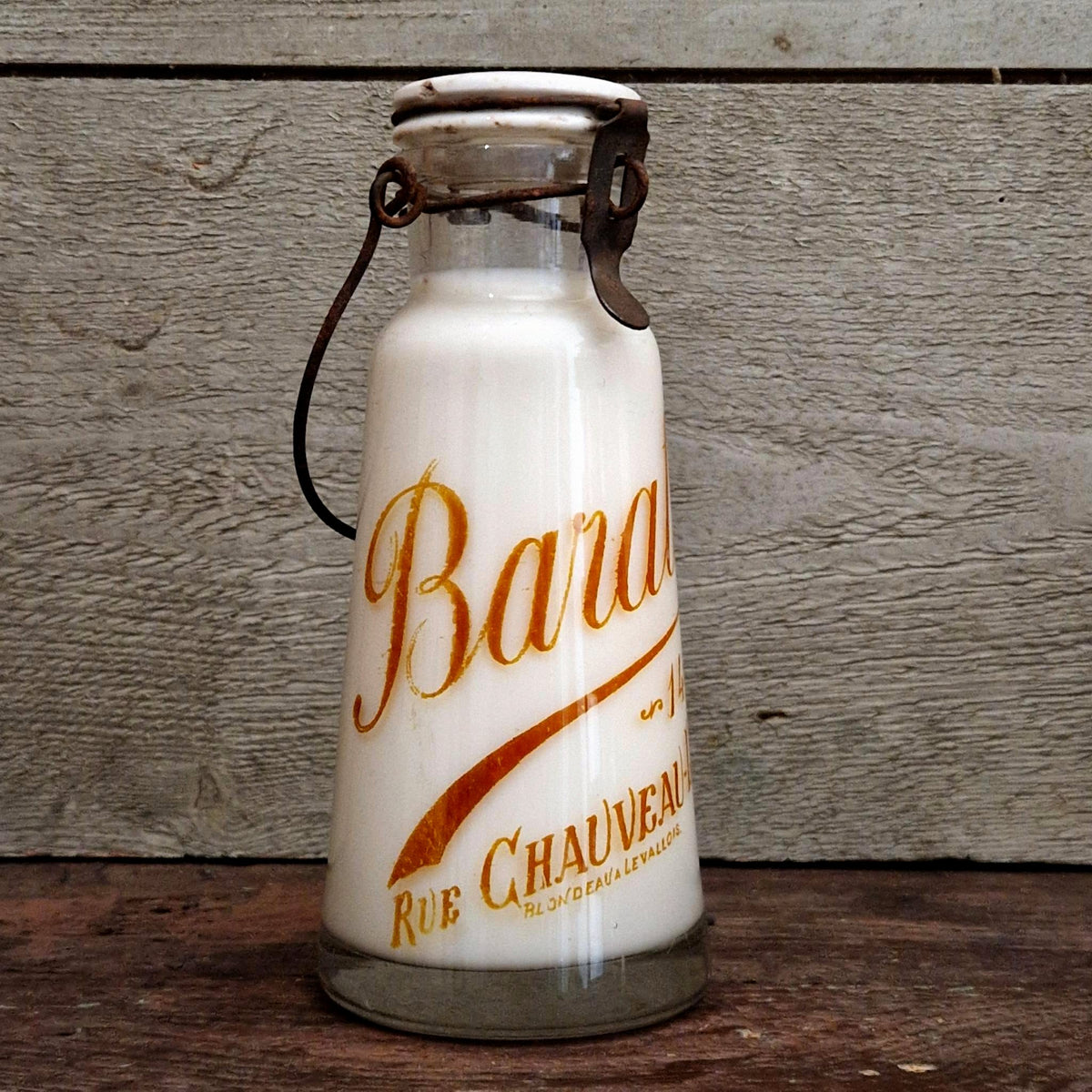 Ancienne bouteille de lait « Baratier,  Paris »