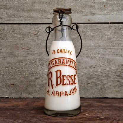 Bouteille de lait ancienne « R. Besse », Arpajon