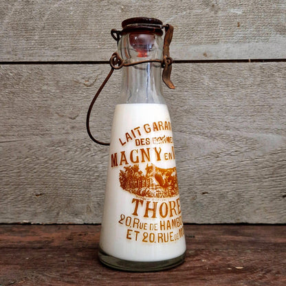 "Thorens – Magny-en-Vexin" milk bottle, early 20th century