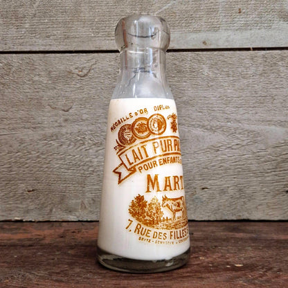 Bouteille de lait « Martin - Lait pur pasteurisé », Courbevoie