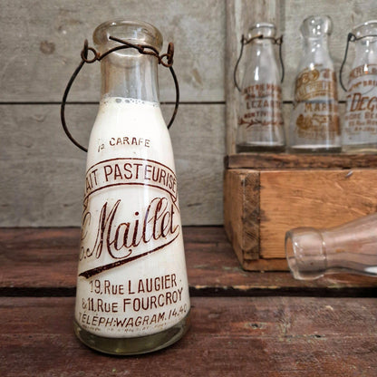 Bouteille de lait « L. Maillet, Partis » - Début XXe