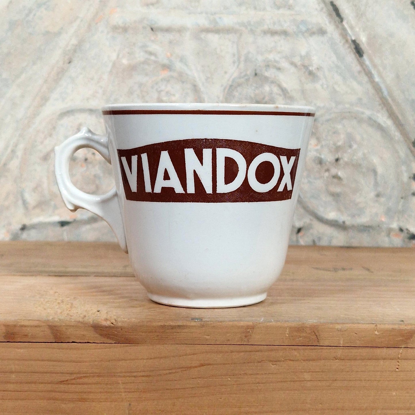 "Viandox" advertising cup - Sarreguemines, circa 1930-1935