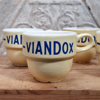 Set of 4 "VIANDOX" ceramic mugs