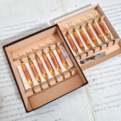Rare boite complète « Ampoules Bi-Iodure de Hg - POISON »