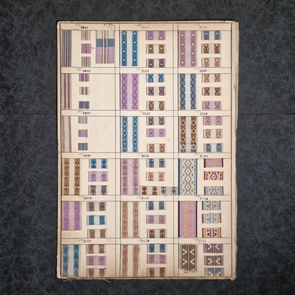 Ancien nuancier textile recto verso ~160 échantillons