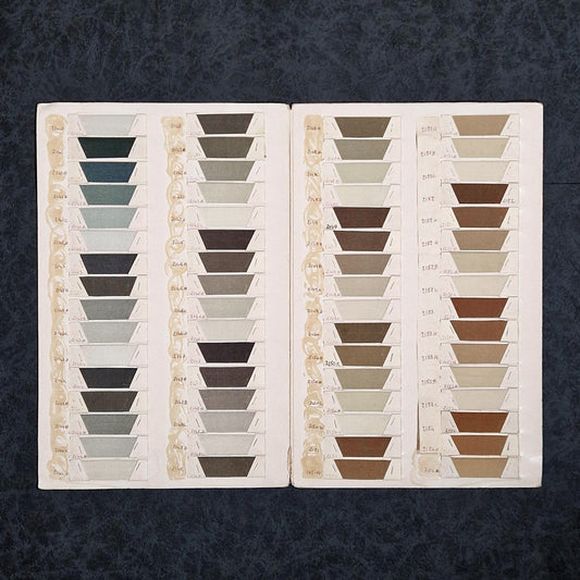 Ancien nuancier textile « Teintures de Tournon »,