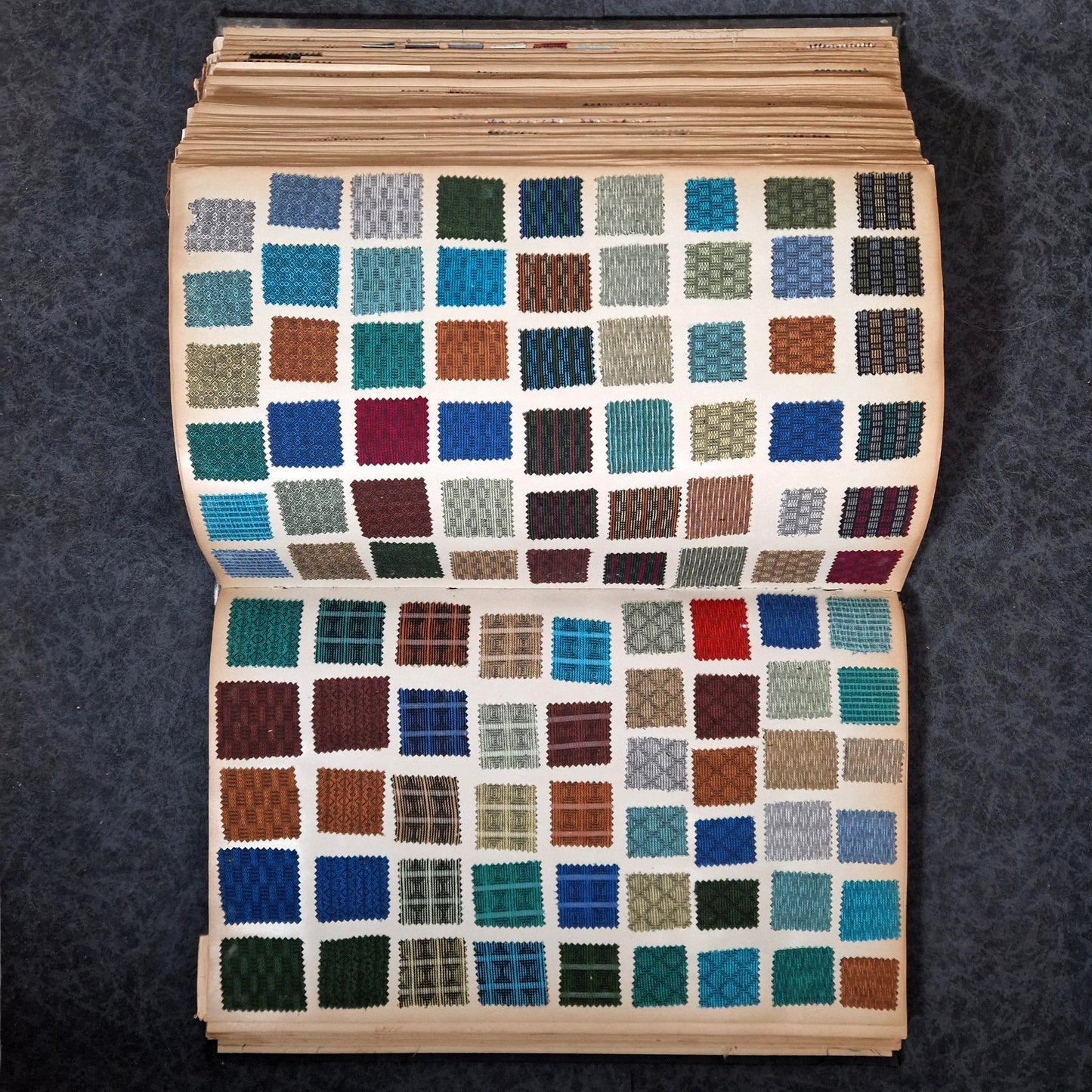 Album XXL d’échantillons textiles (+ de 5000 modèles)