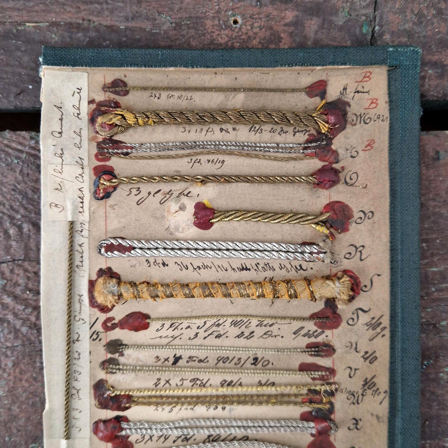 Ancienne planche de passementerie, XIXe
