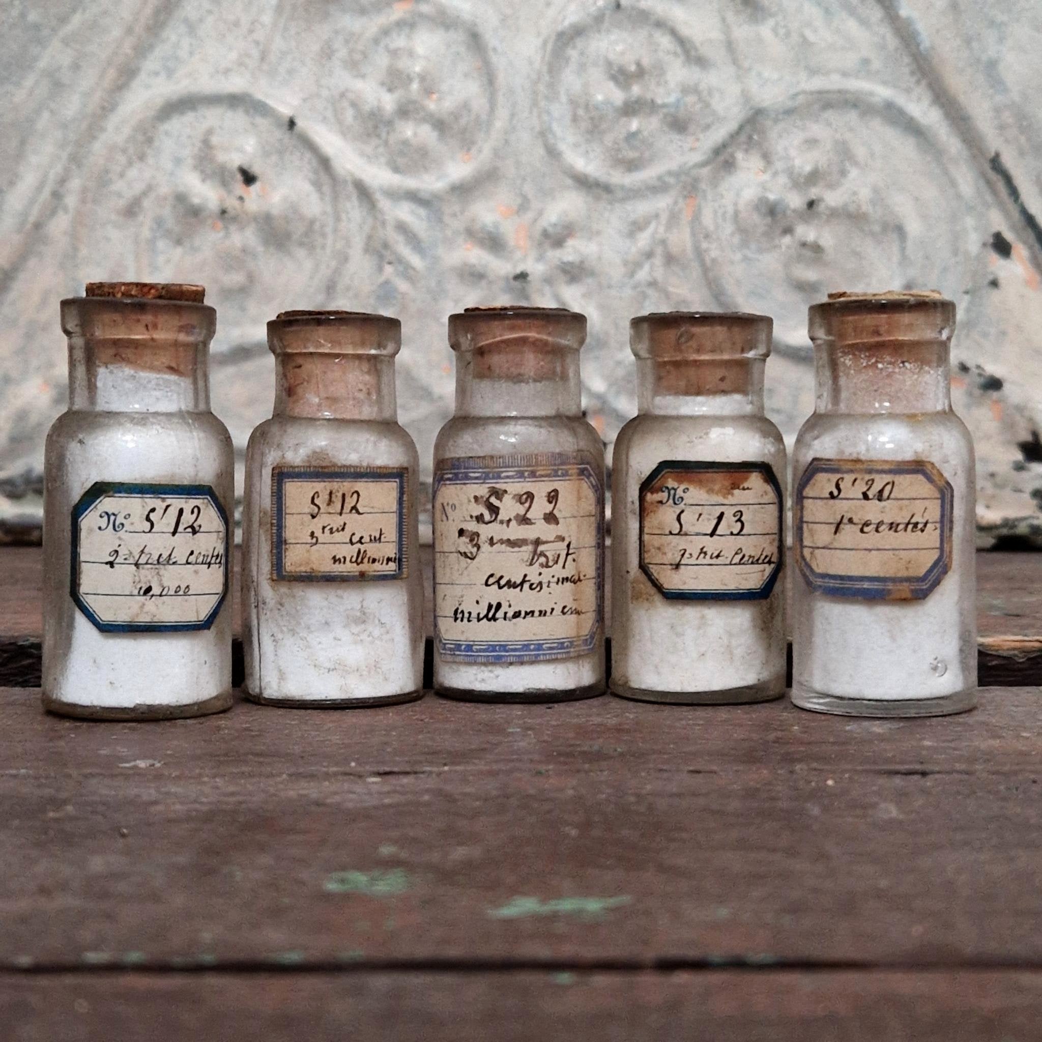 5 old homeopathic laboratory vials (l4) – Brocante Jolbro
