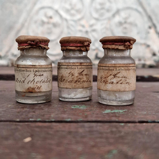 3 flacons miniatures « échantillons chimiques » (l8)