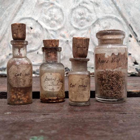 Flacons anciens de pharmacie - Lot de 4 (l9)