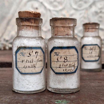 Flacons anciens de pharmacie - série numérotée  (l12)