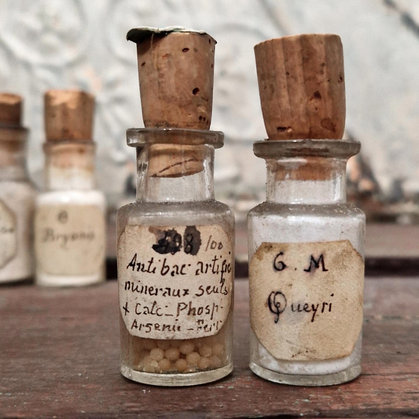 Flacons anciens de pharmacie vers 1900/1920 (l23)
