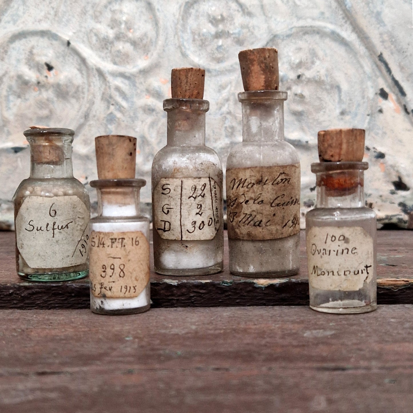 Flacons de laboratoires / officine homéopathique (l25)